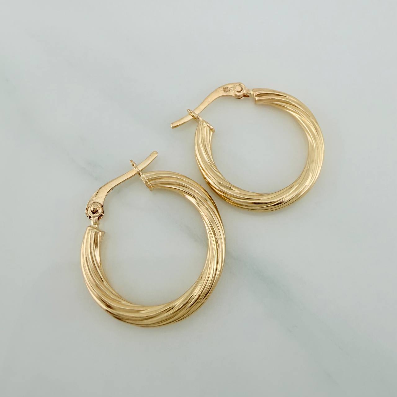 Hoop Earrings Mary 1.45gr / 3/4 in / Yellow Gold 18K %
