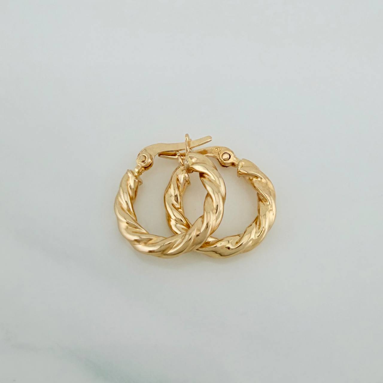 Candongas Fenix 1.3gr / 3/4 in / Oro Amarillo 18K %