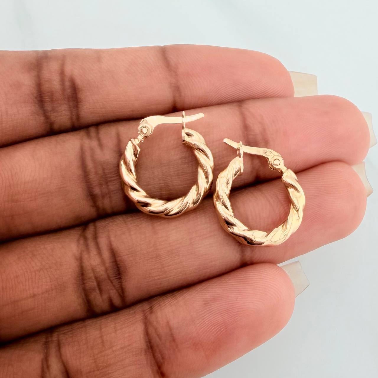 Candongas Fenix 1.3gr / 3/4 in / Oro Amarillo 18K %
