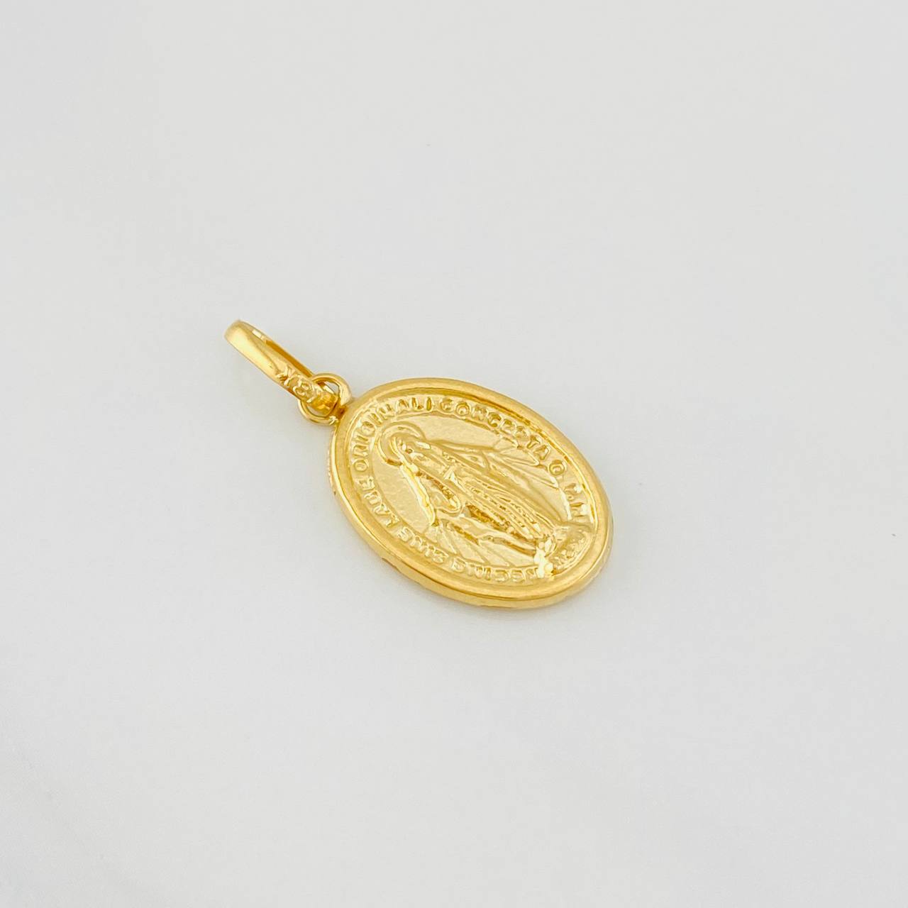 Dije Virgen Milagrosa 0.7g / 3/4 in Oro Amarillo 18K
