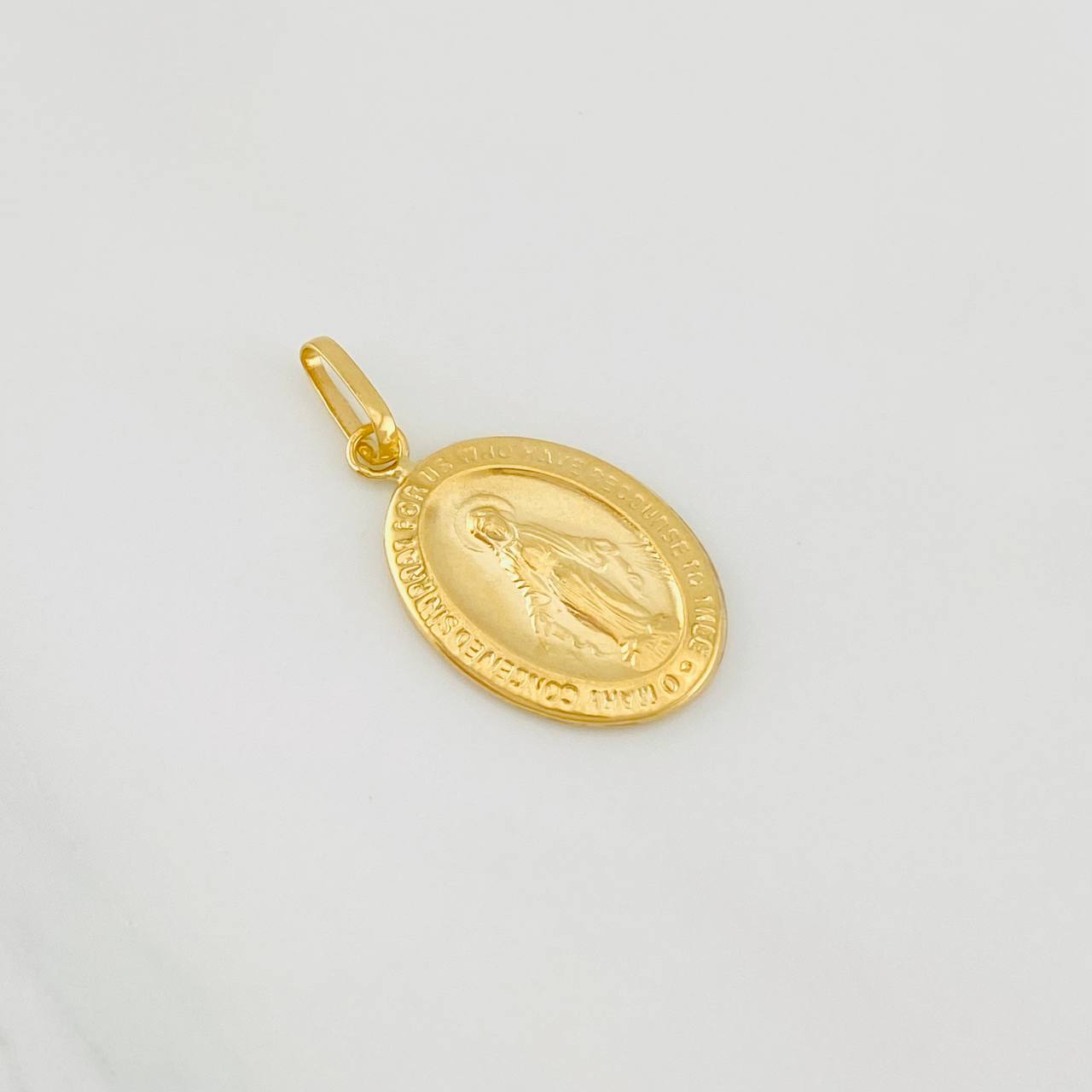 Dije Virgen Milagrosa 1.15g / 1 in Oro Amarillo 18K