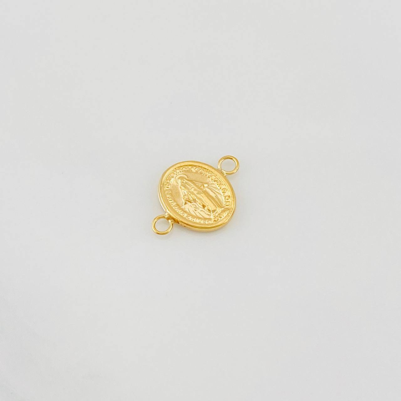 Charm Miraculous Virgin 0.6g / 1/2 in Yellow Gold 18K