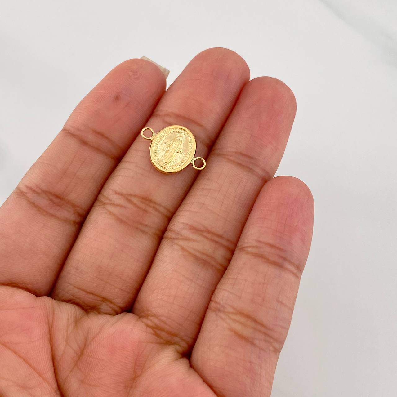 Charm Miraculous Virgin 0.6g / 1/2 in Yellow Gold 18K