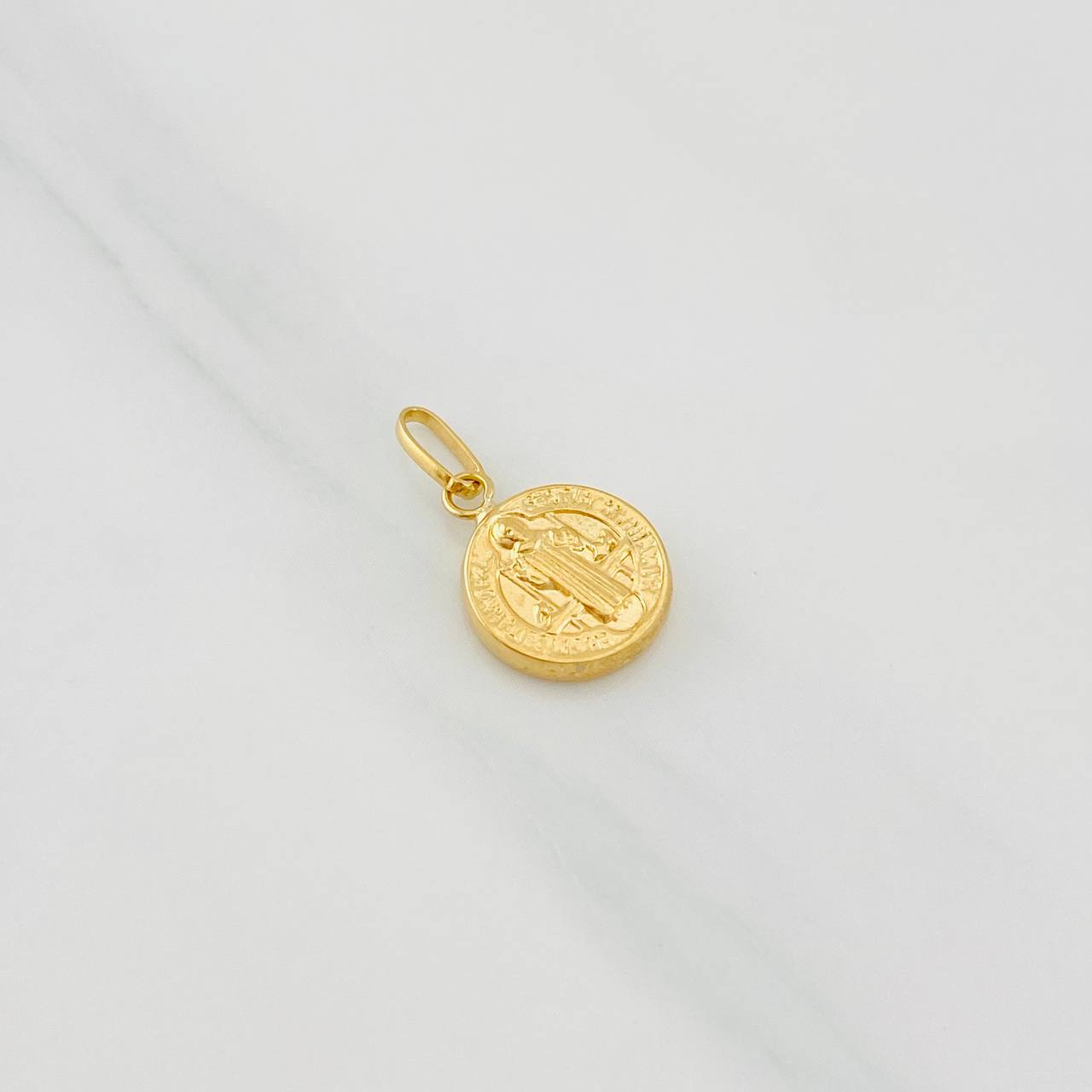 Dije San Benito 0.6g / 1 in Oro Amarillo 18K