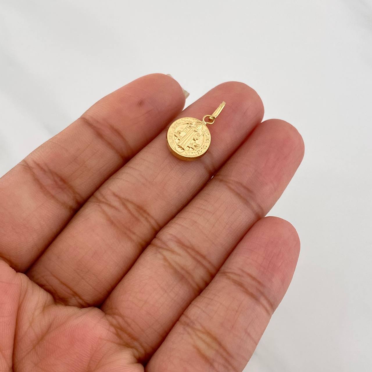 Dije San Benito 0.6g / 1 in Oro Amarillo 18K