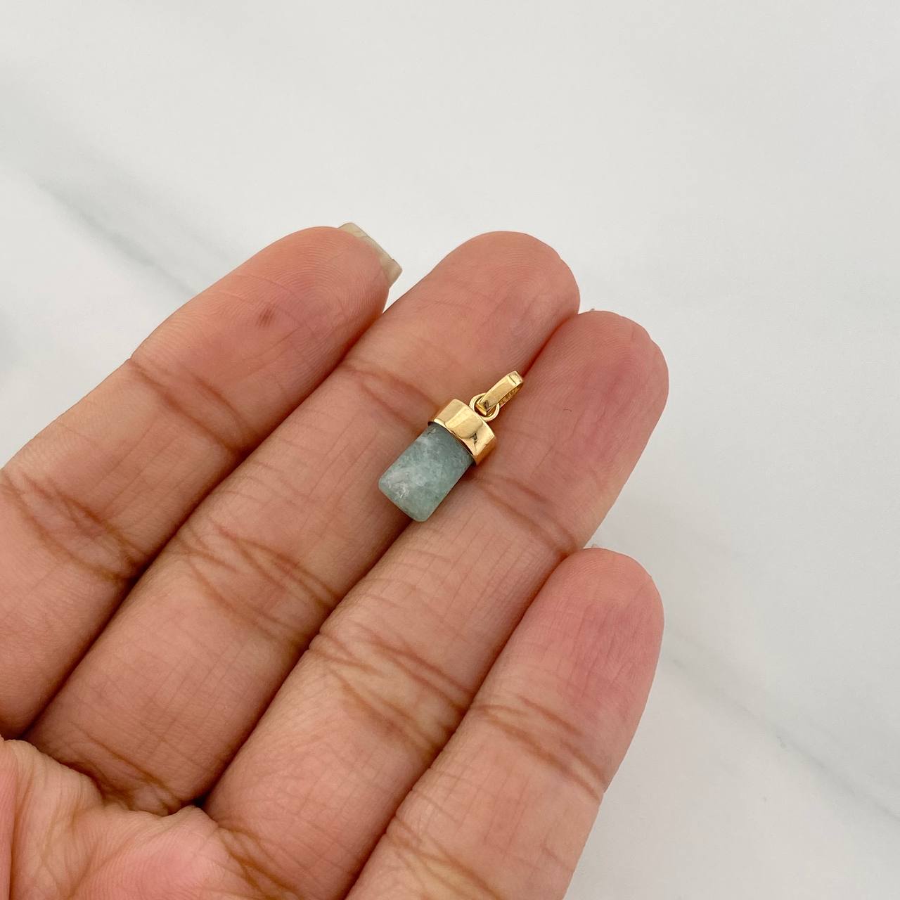 Dije Morralla Esmeralda 0.8g / 3/4 in Oro Amarillo 18K