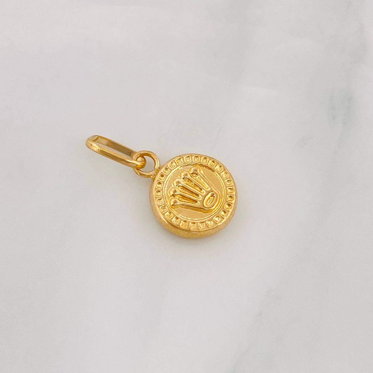 Dije Corona 0.4g / 1/2 in Oro Amarillo 18K