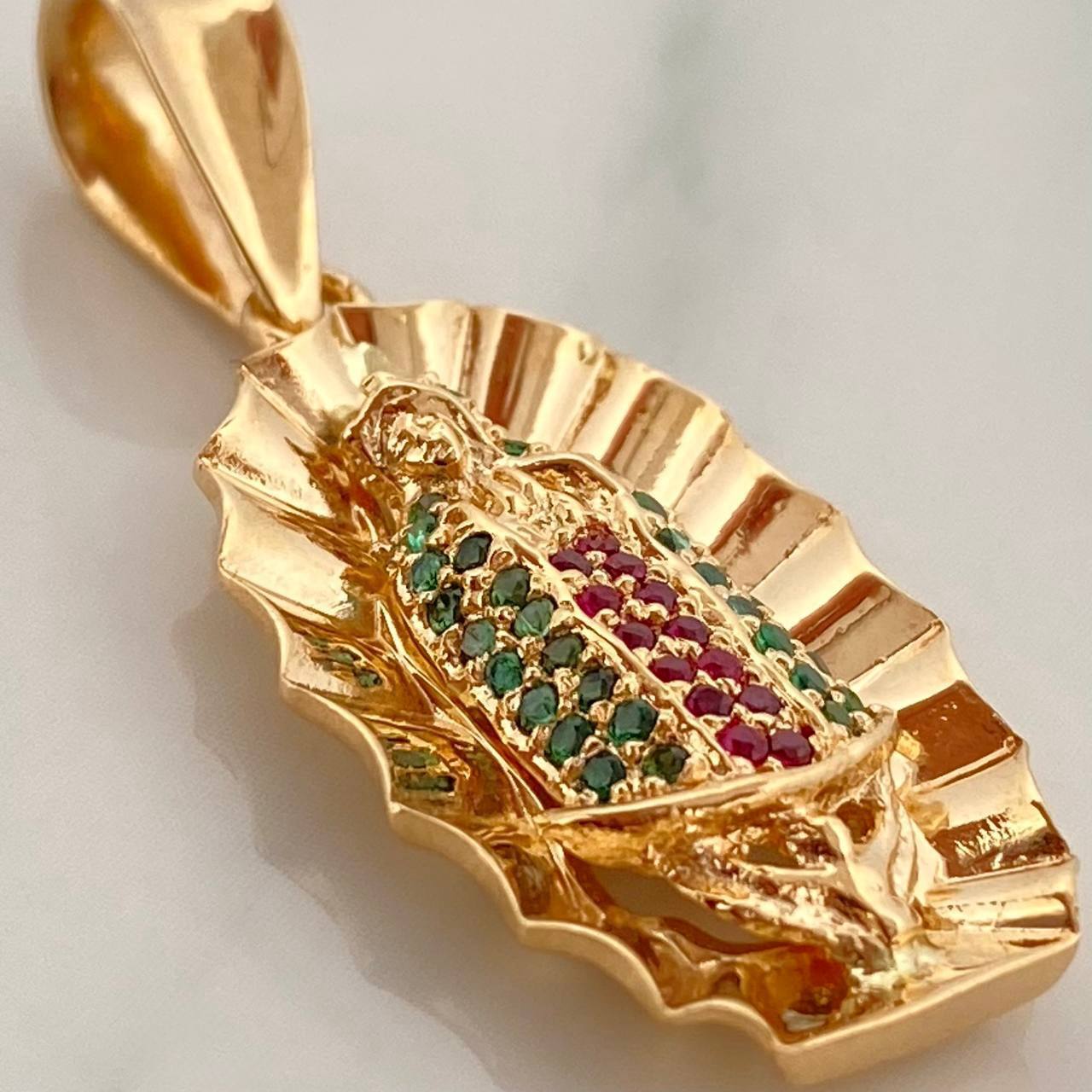 Dije Virgen Guadalupe 4gr / 1 1/4 in / Oro Amarillo 18K %