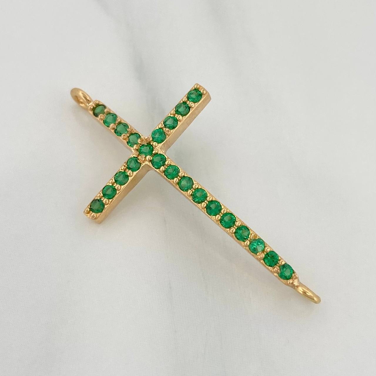 Charm Cross 1.5gr / 1 1/4 in / 18K Yellow Gold %