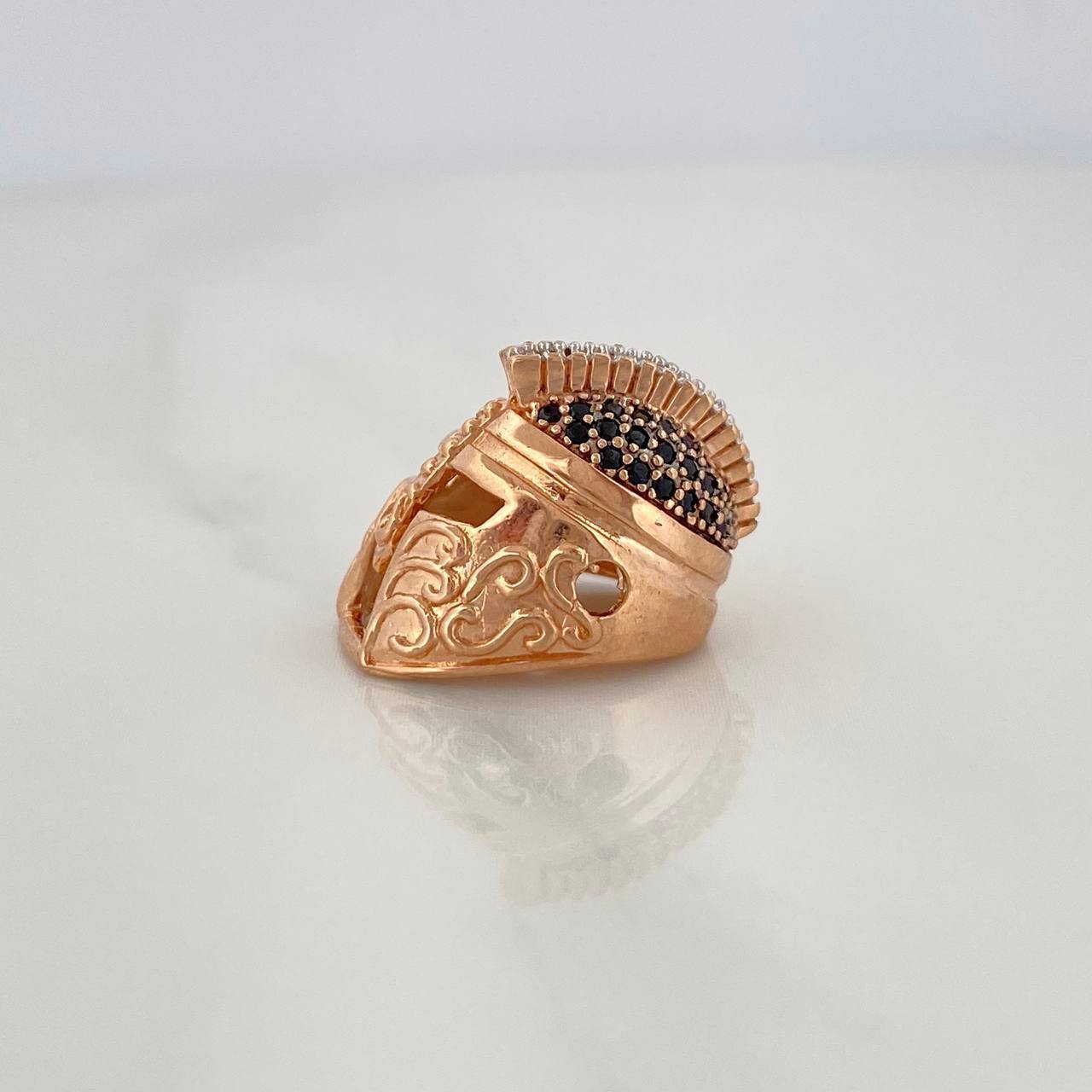 Charm Spartan Helmet 3.65gr / 1/2 in / Two-Tone White Rose 18K Gold %