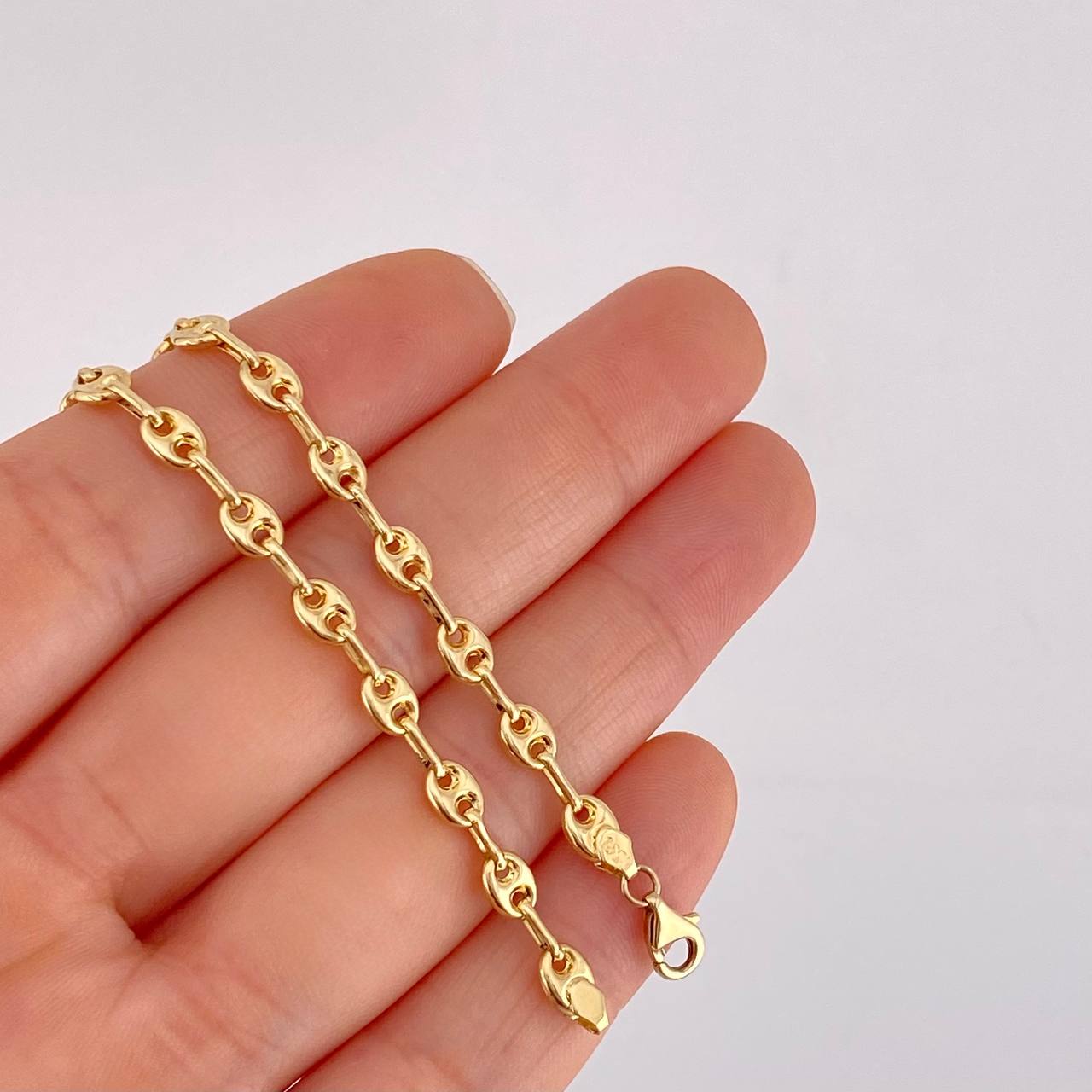 Pulso GC 3.8g / 8 1/4 in / 4.3mm Oro Amarillo 18K
