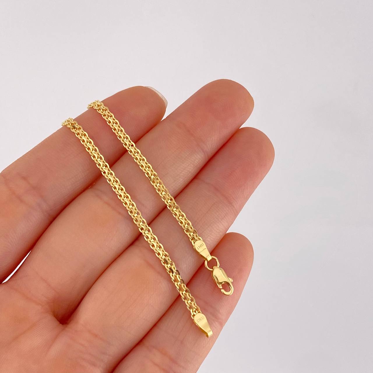 Pulso Chino 2.65g / 7 1/2 in / 2.4mm Oro Amarillo 18K