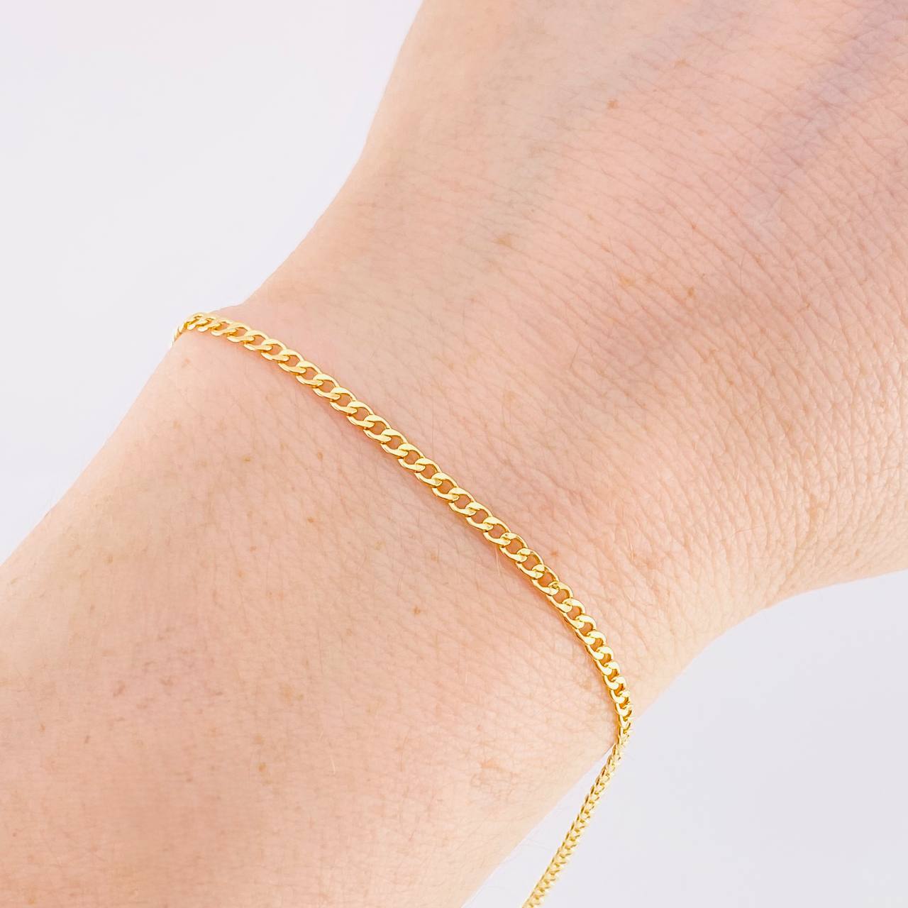 Cuban Links Bracelet 0.8g / 7 3/4 in / 2mm Yellow Gold 18K