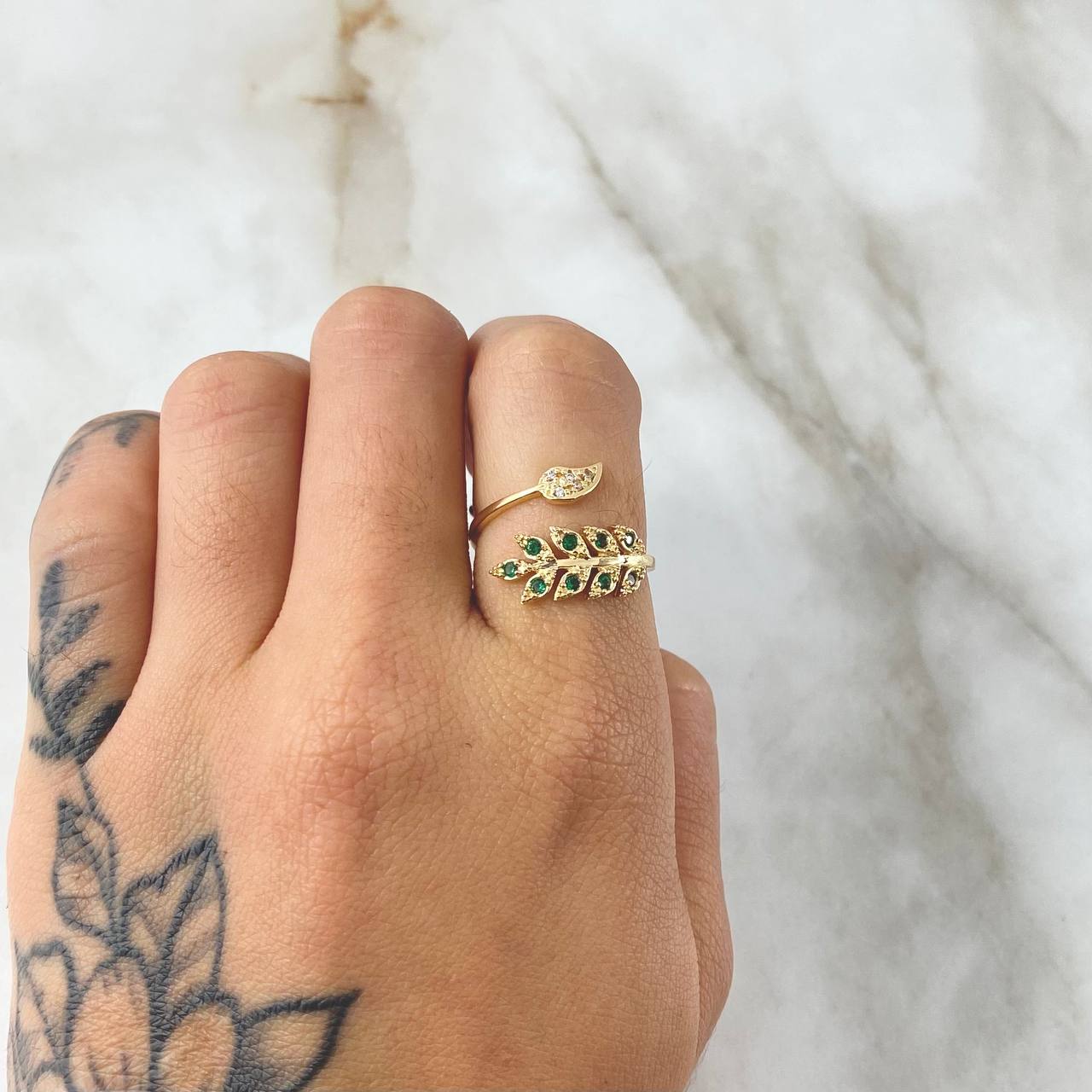 Anillo Flecha Laurel 2.45gr / T6 1/2 / Nac.Esp. Oro 18K