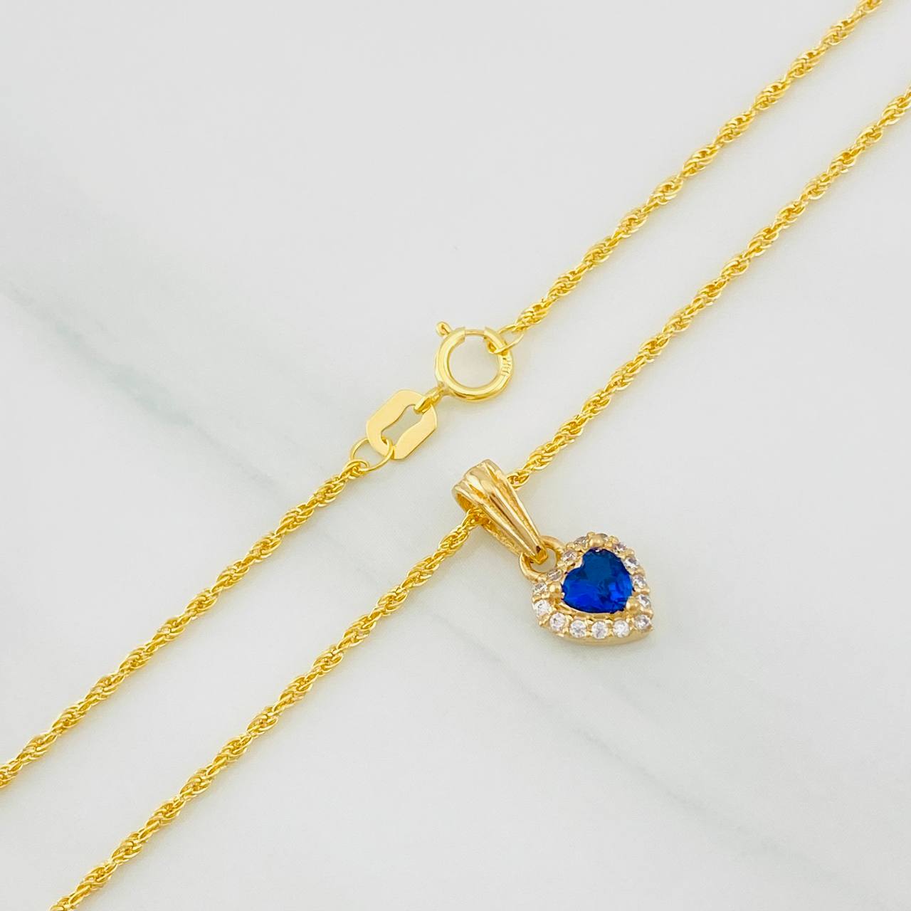 Set Cadena Lazo + Dije Halo Corazon / 1.8g / 18 in Oro Amarillo 18K