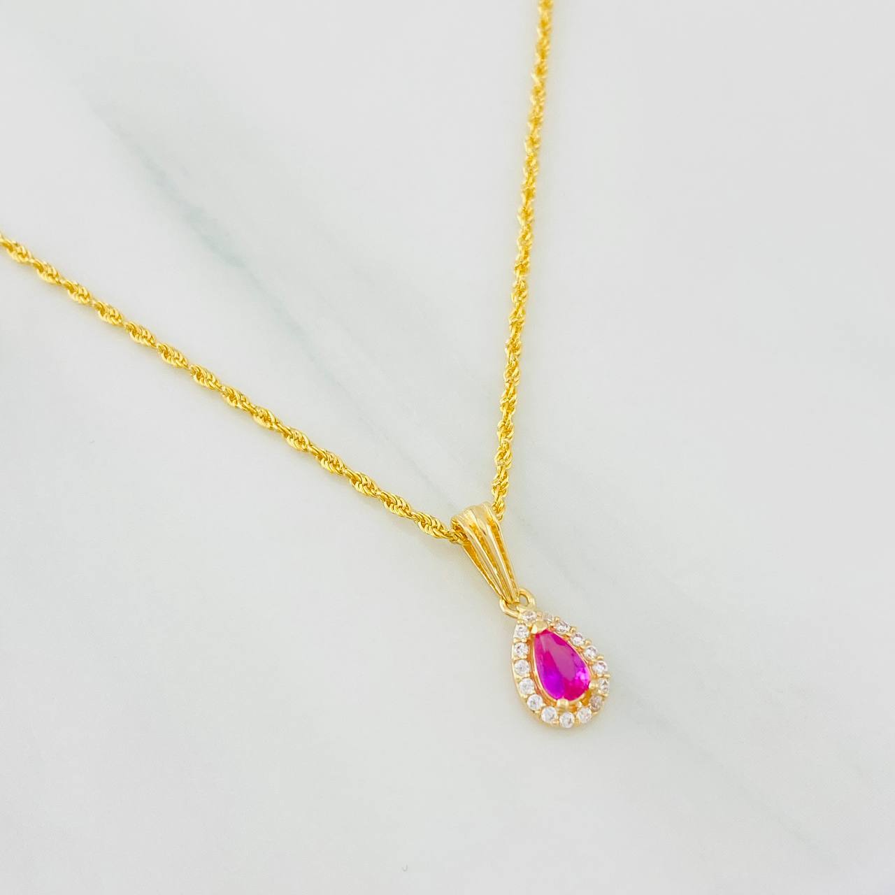 Rope Chain Set + Tear Drop Halo Pendant / 1.8g / 20 in 18K Yellow Gold