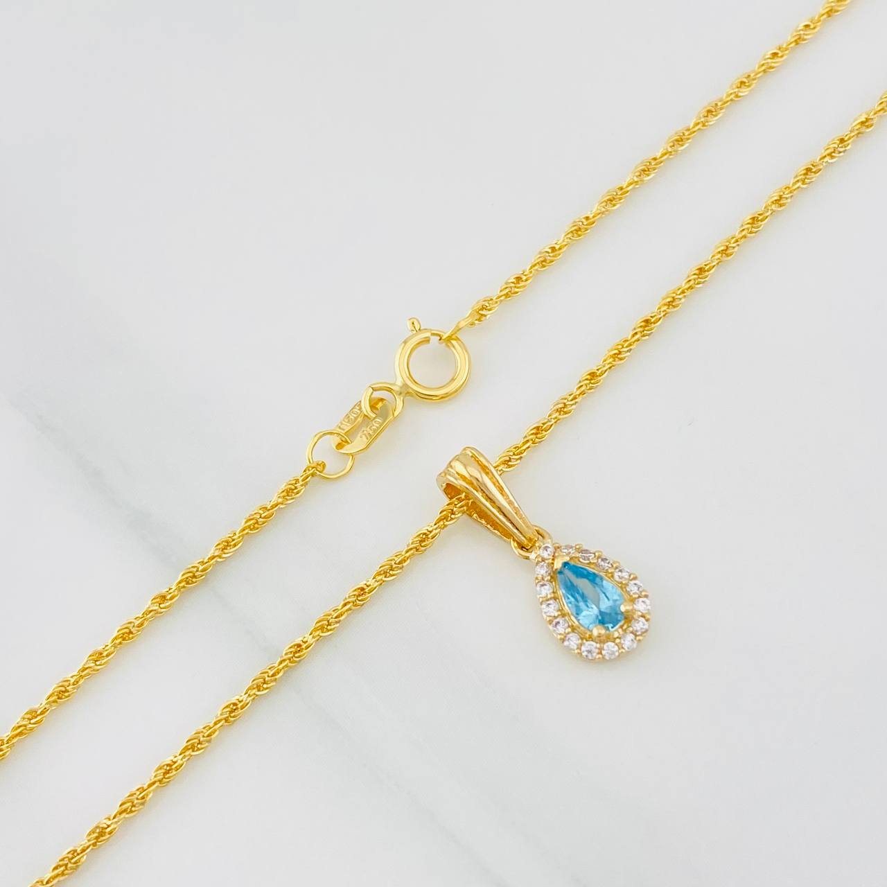 Rope Chain Set + Tear Drop Halo Pendant / 1.65g / 18 in Yellow Gold 18K