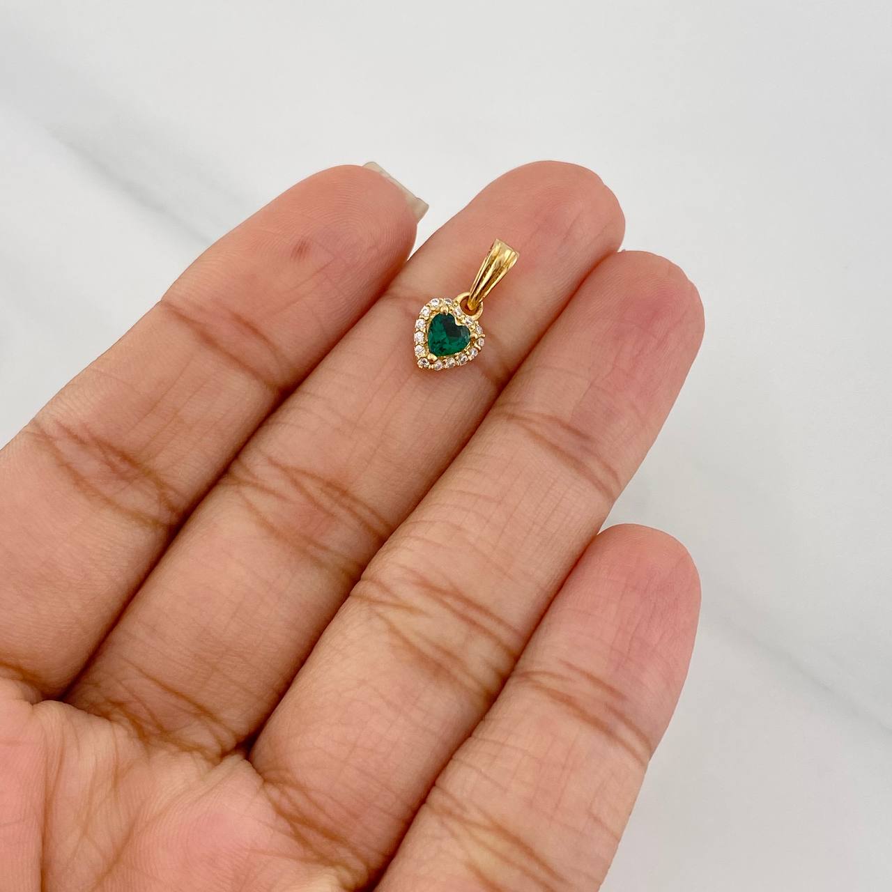 Dije Halo Corazón 0.85g / 1/2 in Oro Amarillo 18K
