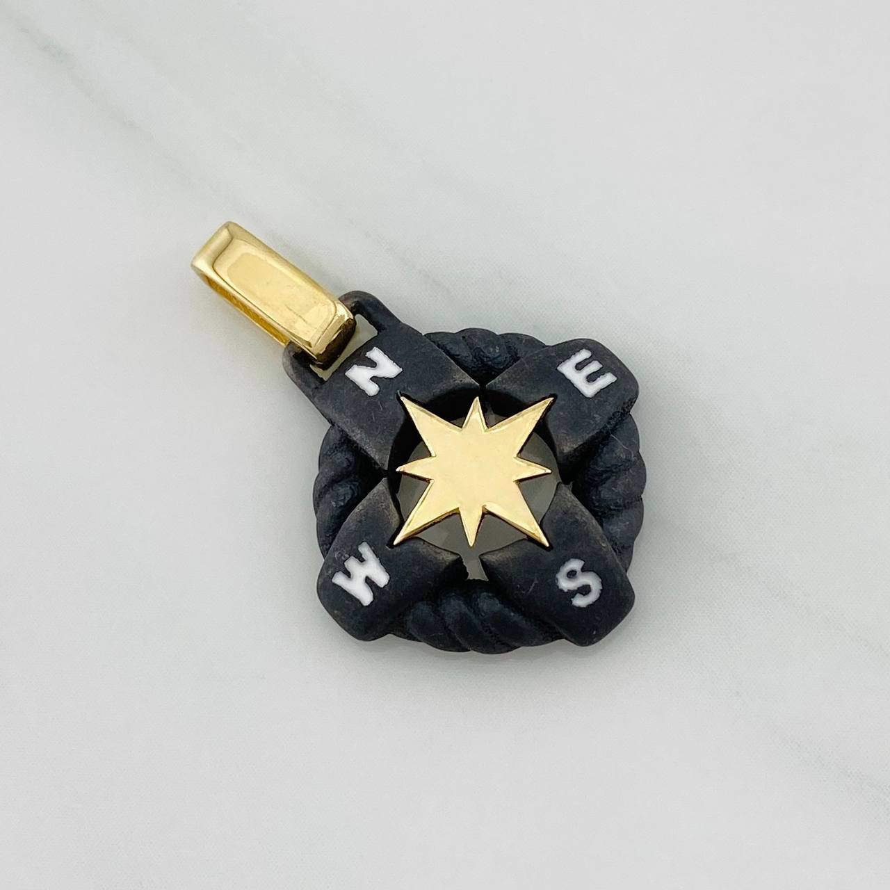 Pendant Compass 2.3g / 1 in Yellow Gold 18K
