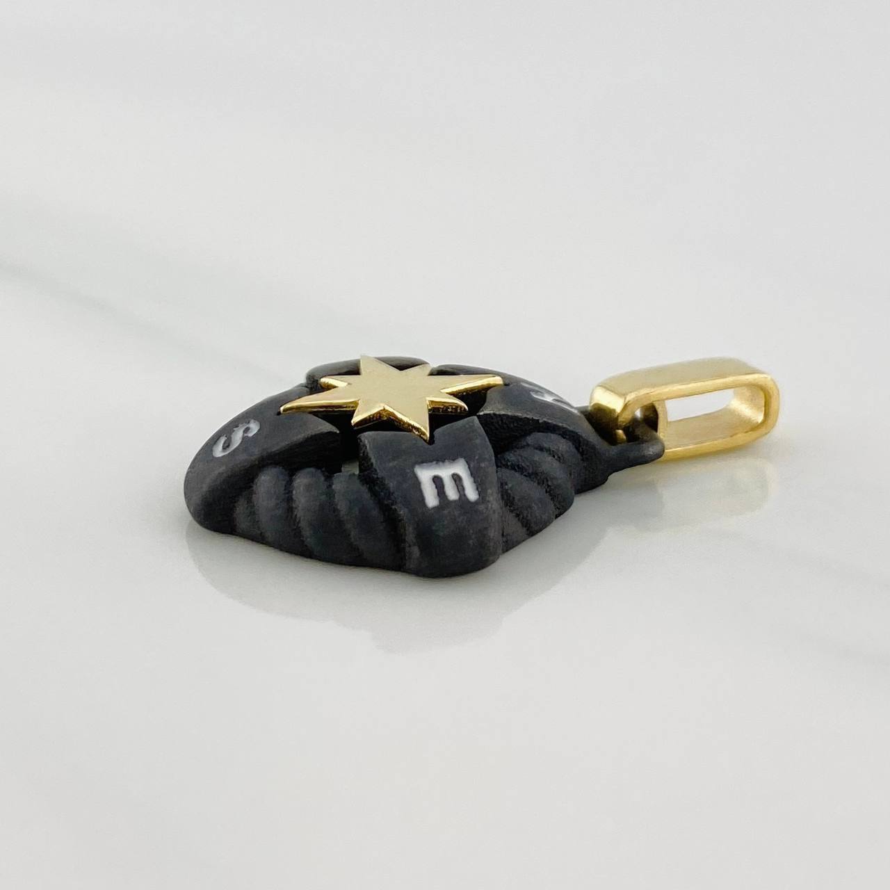 Pendant Compass 2.3g / 1 in Yellow Gold 18K
