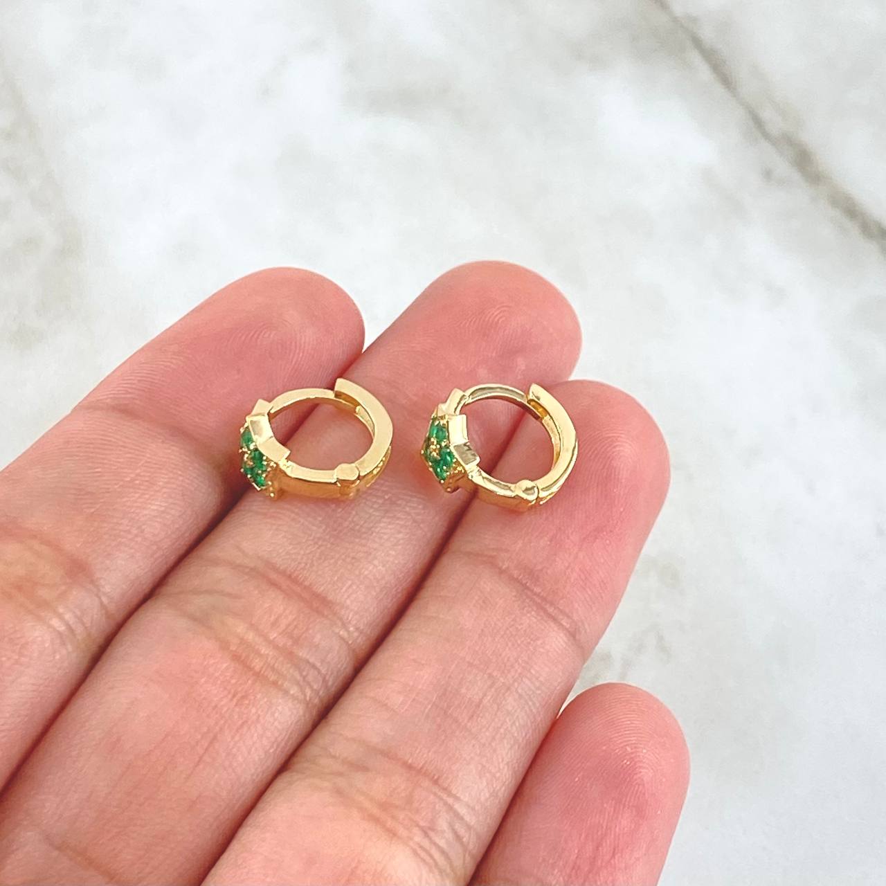 Hoop Earrings Star-shaped 2.3gr / 1cm / Emeralds 21pts 18K Yellow Gold (Jewel) ©