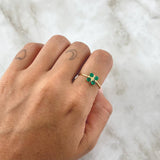 Grid Flower Ring 1.55gr / Size 6 3/4 / Emeralds 35pts 18K Yellow Gold (Jewel) ©