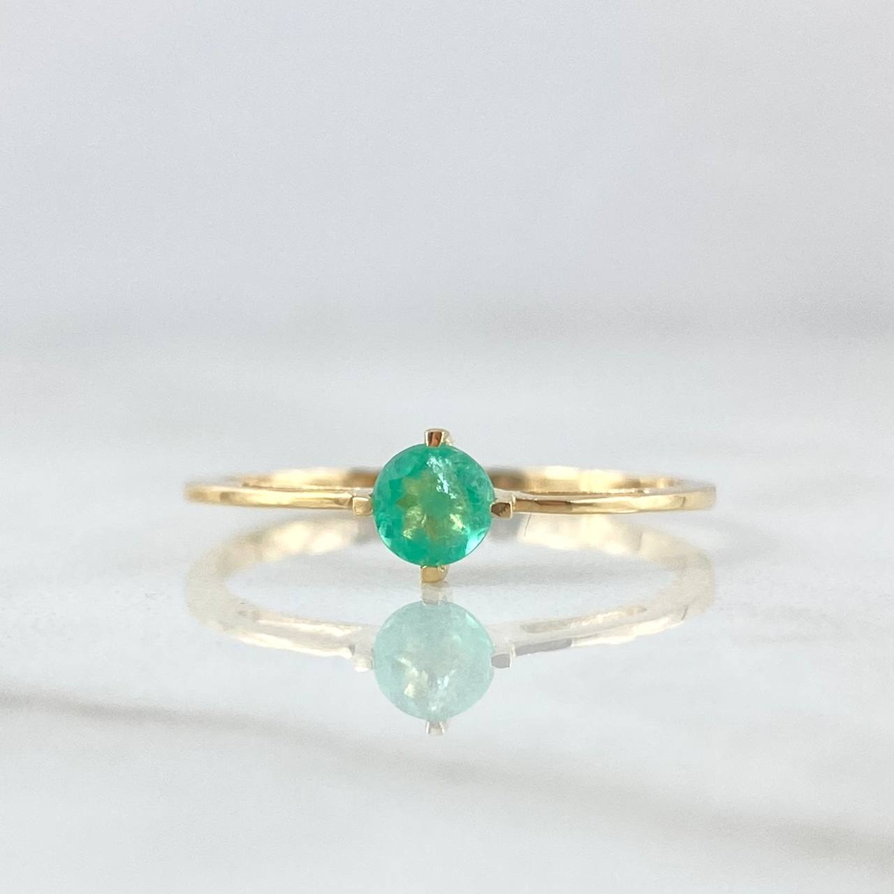 Solitaire Solitaire Bridge 1.35gr / Size 7 3/4 / Emerald 31pts 18K Yellow Gold (Jewel) ©