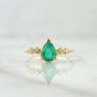 Marquesa Minimal Ring 1.35gr / Size 6 3/4 / Emerald 58pts Diamonds 5pts 18K Yellow Gold (Jewel) ©