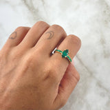 Ring Solitaire Rhombic Channel 3.45gr / Size 7 1/4 / Emeralds 1.05 Qts 18K Yellow Gold (Jewel) ©
