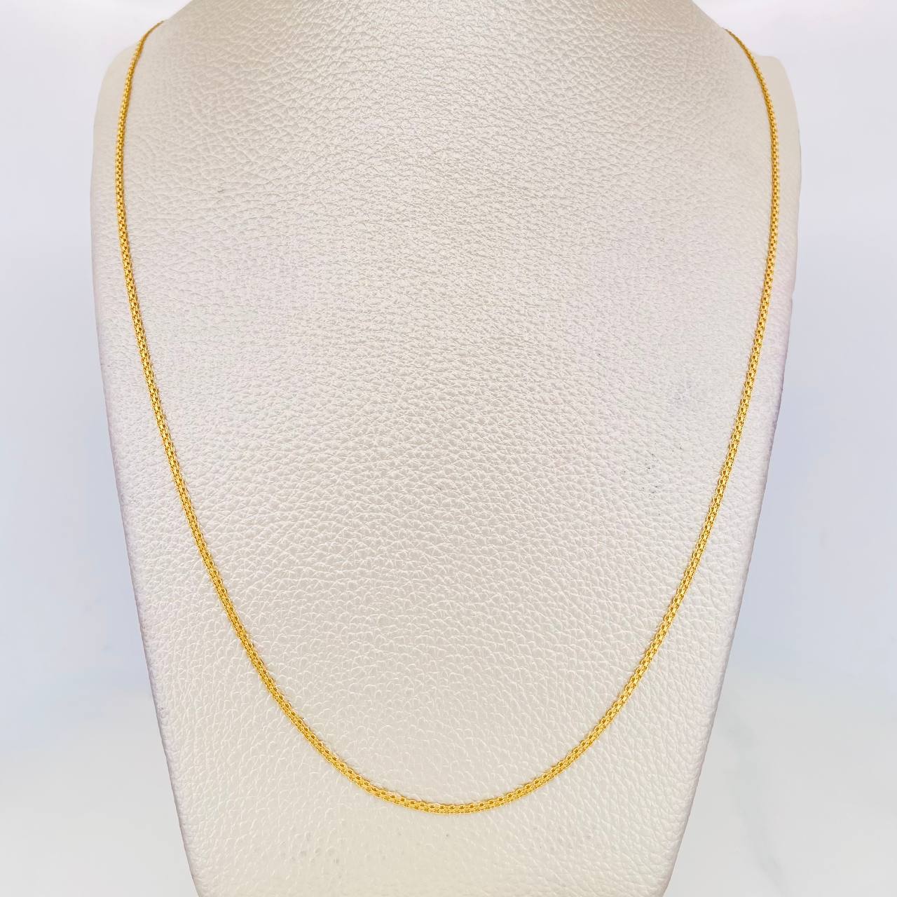 Cadena China 3.35g / 24 in / 1.49mm Oro Amarillo 18K