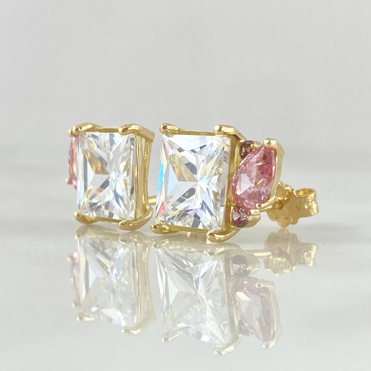 Topos Hoja Cuadrada 4gr / 1cm / Nac.Esp. Oro 18K