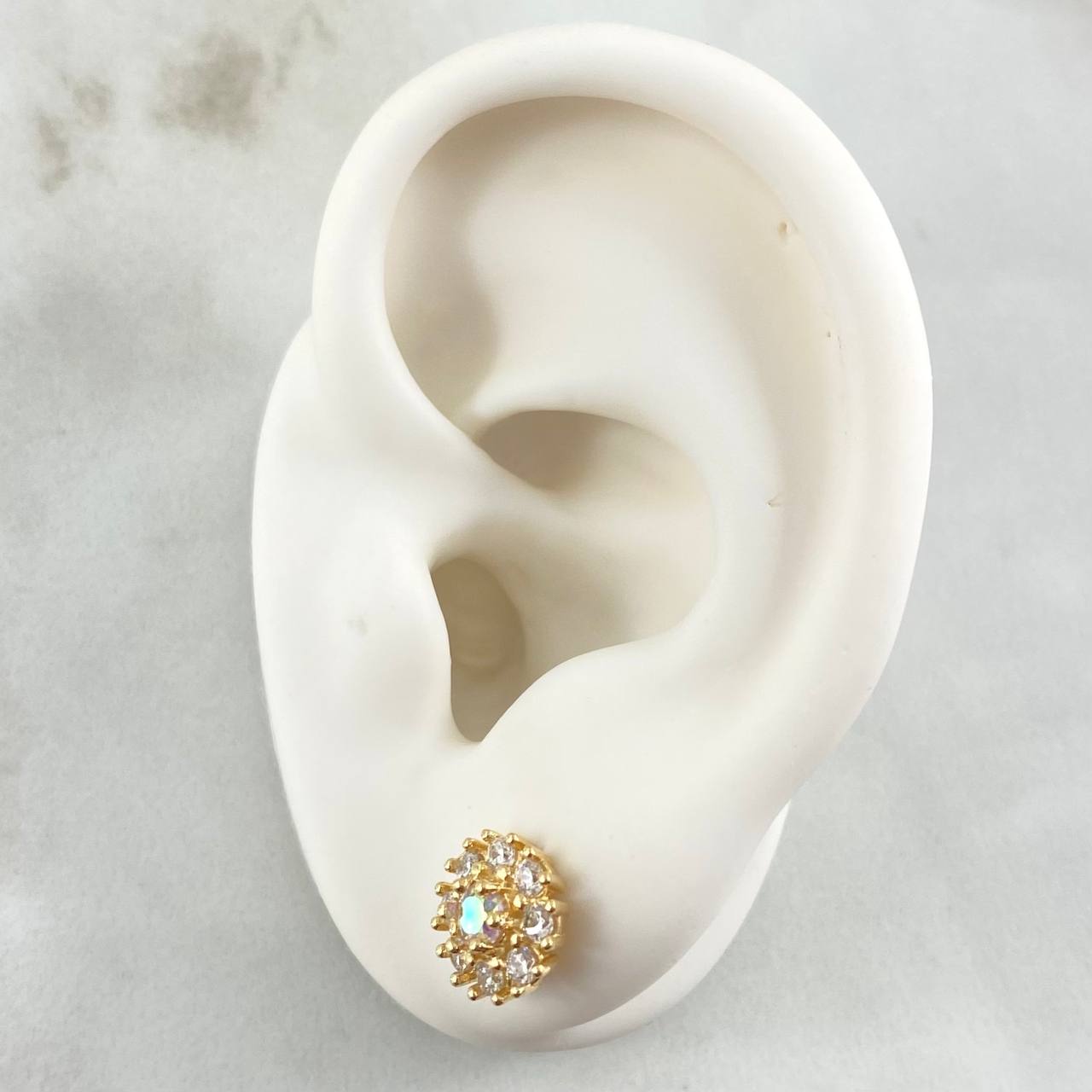 Stud Earrings 3.5gr / Spanish Pearl 18K Gold ©