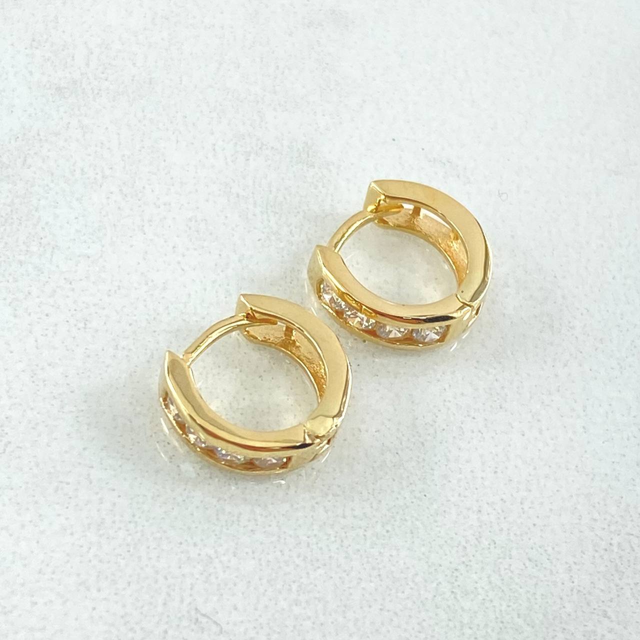 Hoop Earrings Track 1.85gr / 1cm / Special Pearl 18K Gold ©