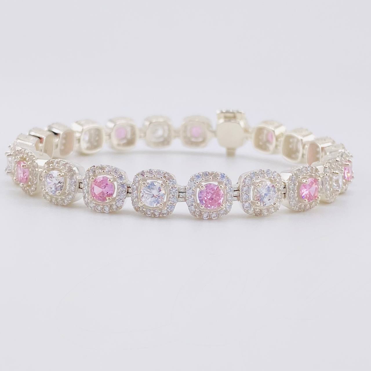 Tennis Bracelet Square 20.45g / 7 1/4 in / 7.7mm Silver 925