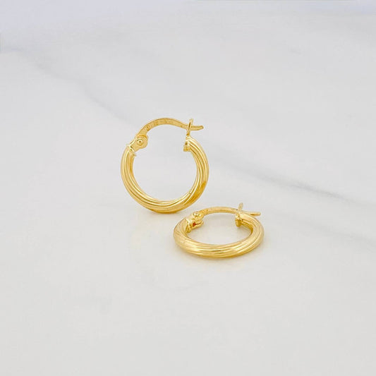 Candongas Mary 1.05g / 1/2 in Oro Amarillo 18K
