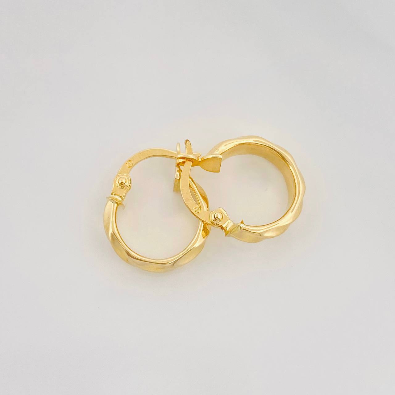 Candongas Susi 1.25g / 1/2 in Oro Amarillo 18K