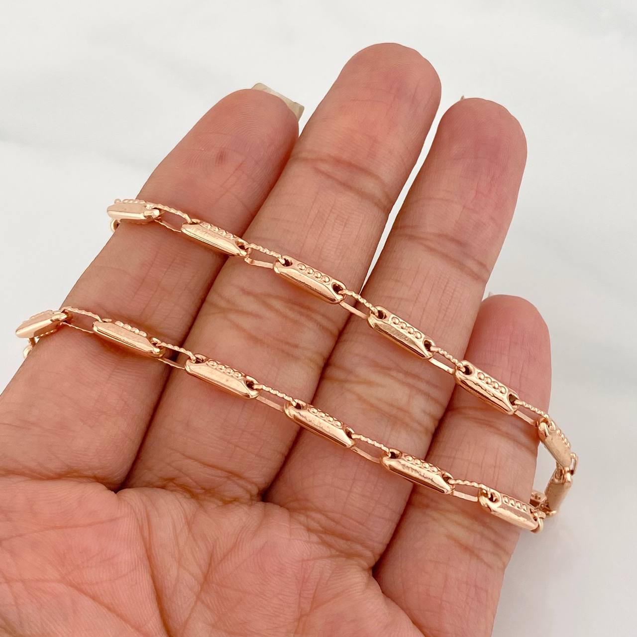 Cadena Rustica Cilindro 14.05g / 26 in / 3.93mm Oro Rosa 18K