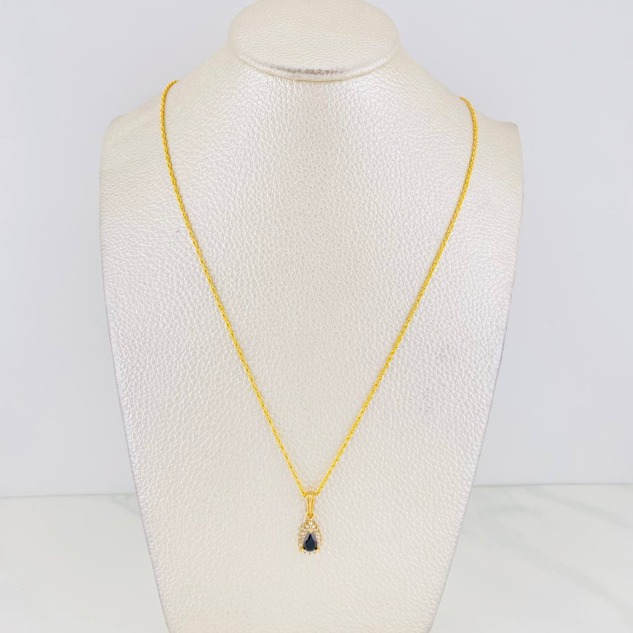 Set Rope Chain + Tear Halo Pendant / 2.05g / 20 in 18K Yellow Gold