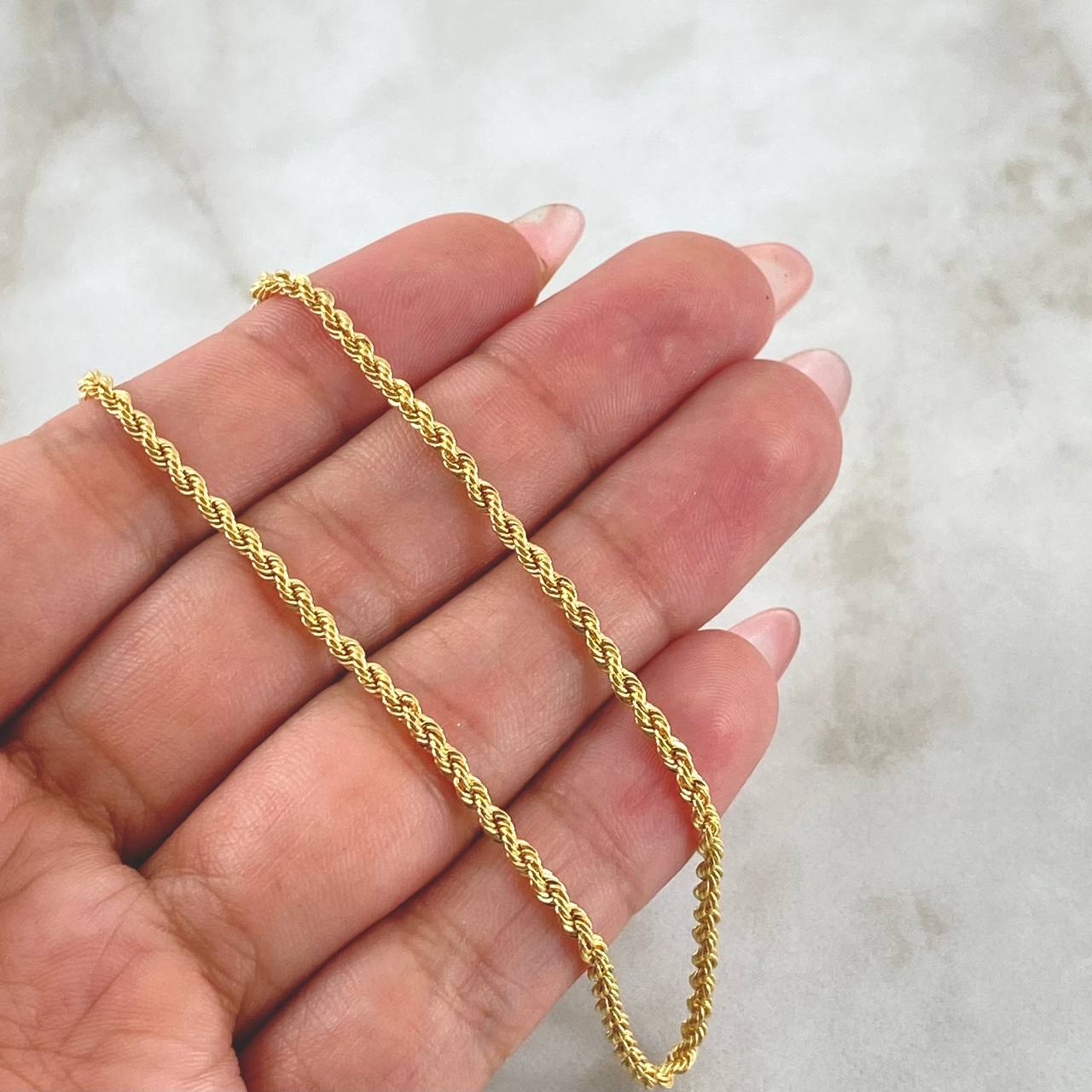 Cadena Lazo 2.5gr / 17 3/4 in / 2.14mm Oro Amarillo +3 18K !