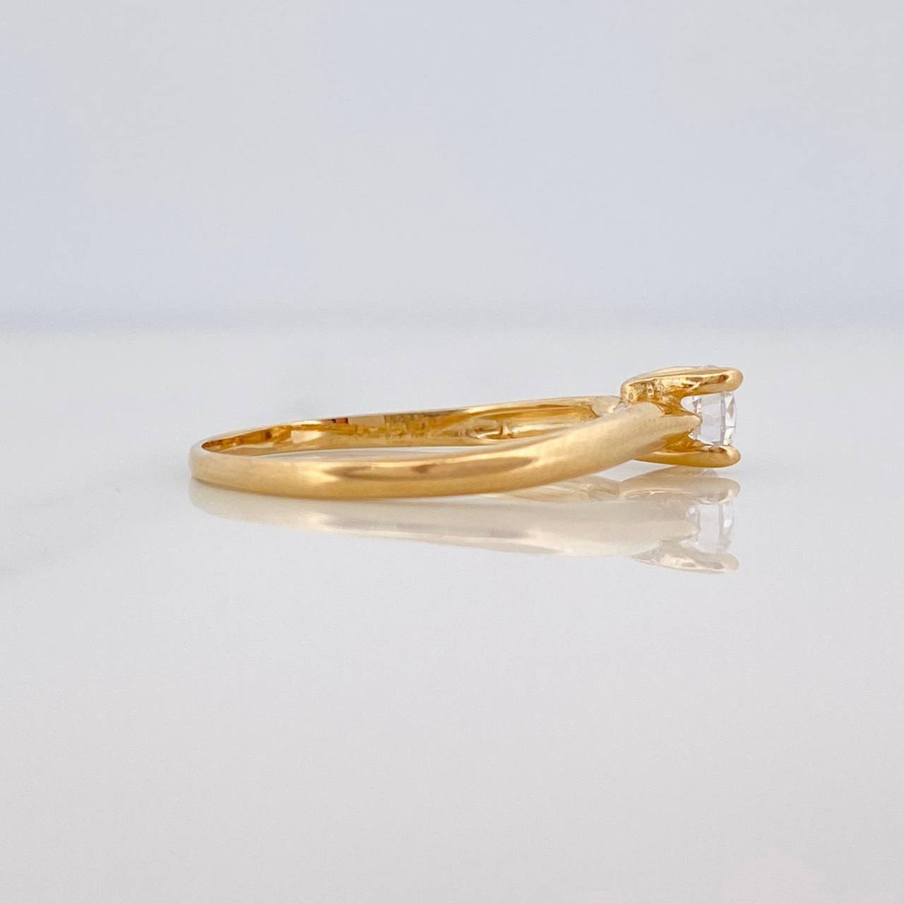 Solitaire Ring 1.65 g / T6 Yellow Gold 18K