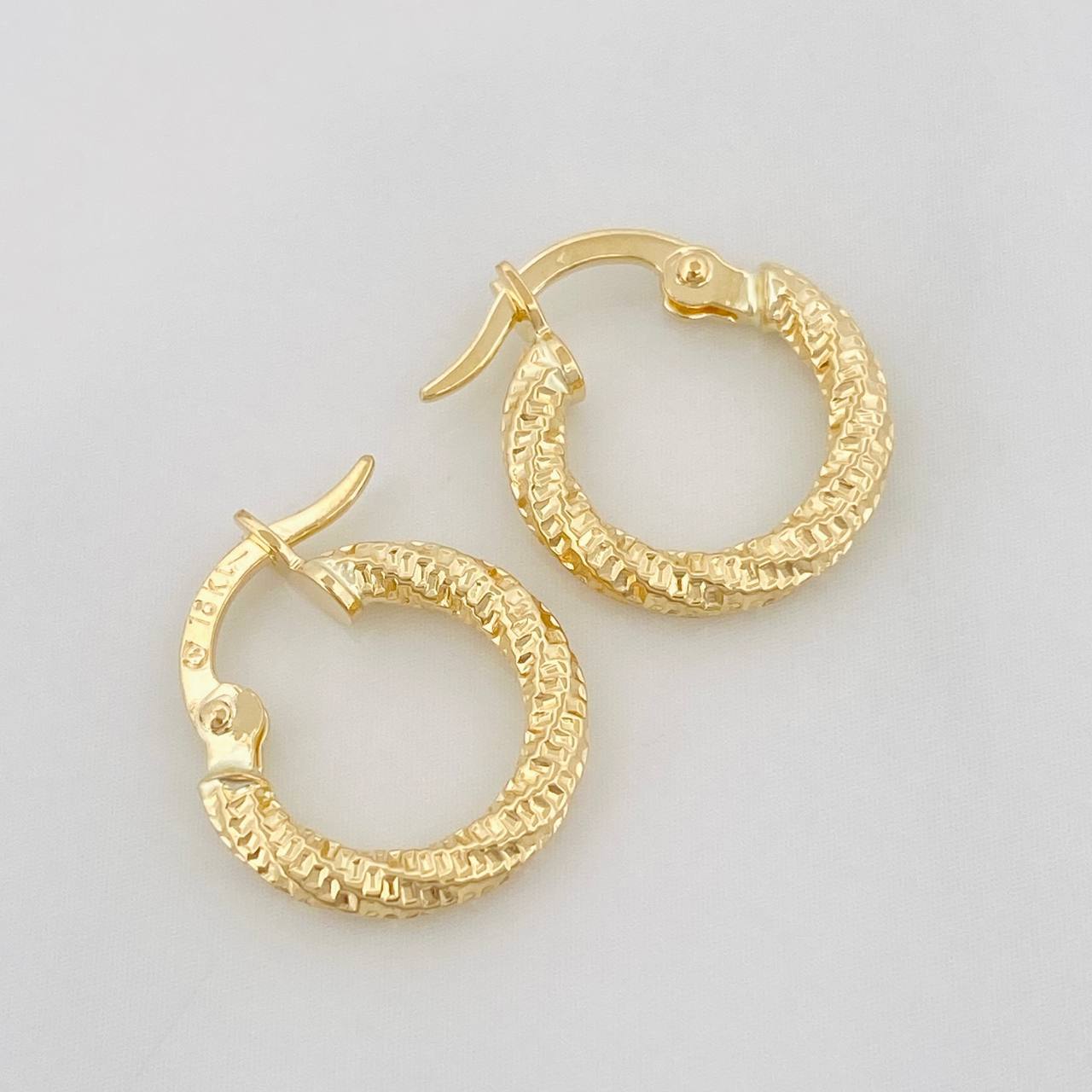 Hoop Earrings Majo 1.05 g / 1/2 in 18K Yellow Gold