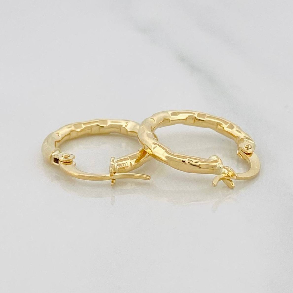 Hoop Earrings Val 1.3 g / 3/4 in Yellow Gold 18K
