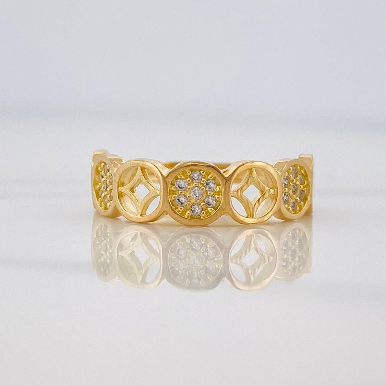 Ring Figures 2.25 g / T5 1/4 Yellow Gold 18K