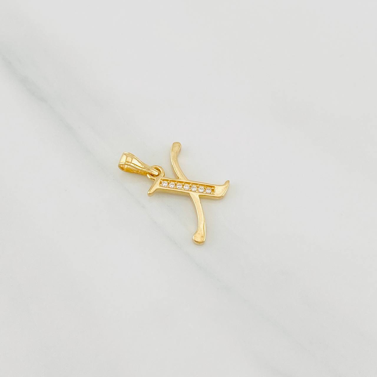 Dije Letra X 1g / 3/4 in Oro Amarillo 18K