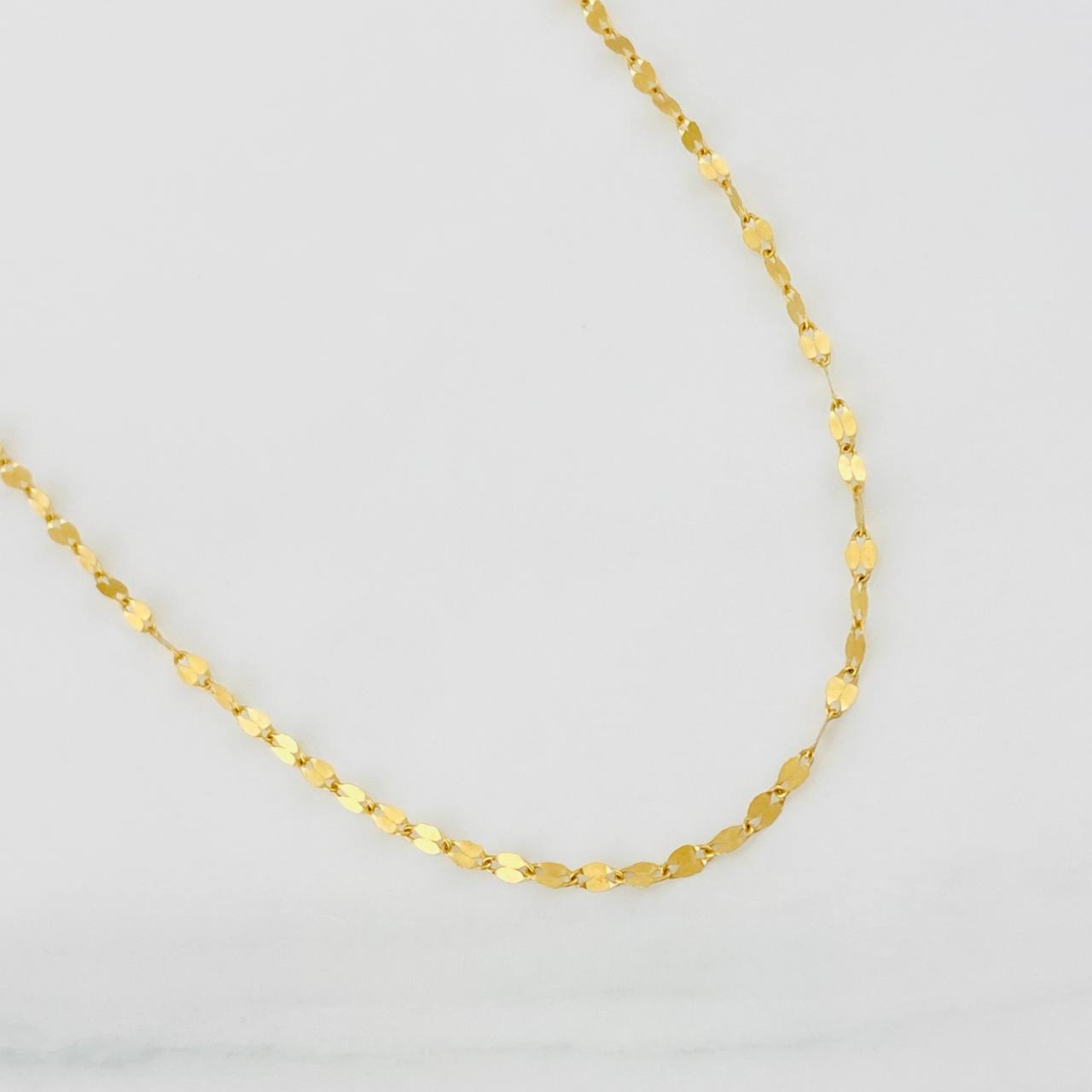 Mirror Flower Chain 0.95g / 16 in / 1.84mm 18K Yellow Gold