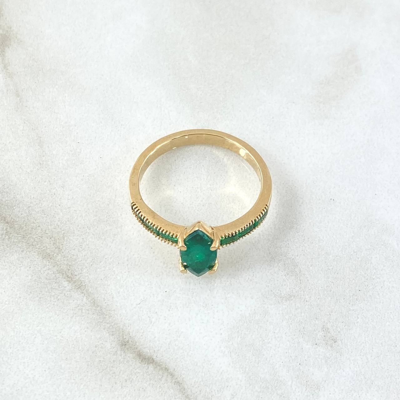 Ring Solitaire Rhombic Channel 3.45gr / Size 7 1/4 / Emeralds 1.05 Qts 18K Yellow Gold (Jewel) ©