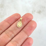 Dije Virgen Milagrosa 0.7gr / 1.5cm / Circones Blancos Oro Amarillo 18K