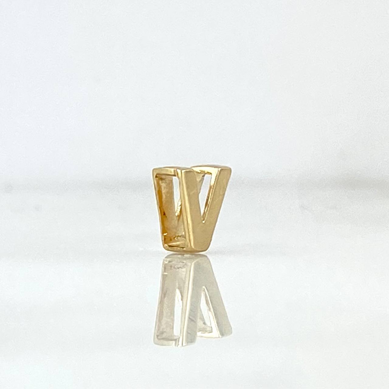 Charm Letter V 0.3gr / 0.5cm / Yellow Gold Drum