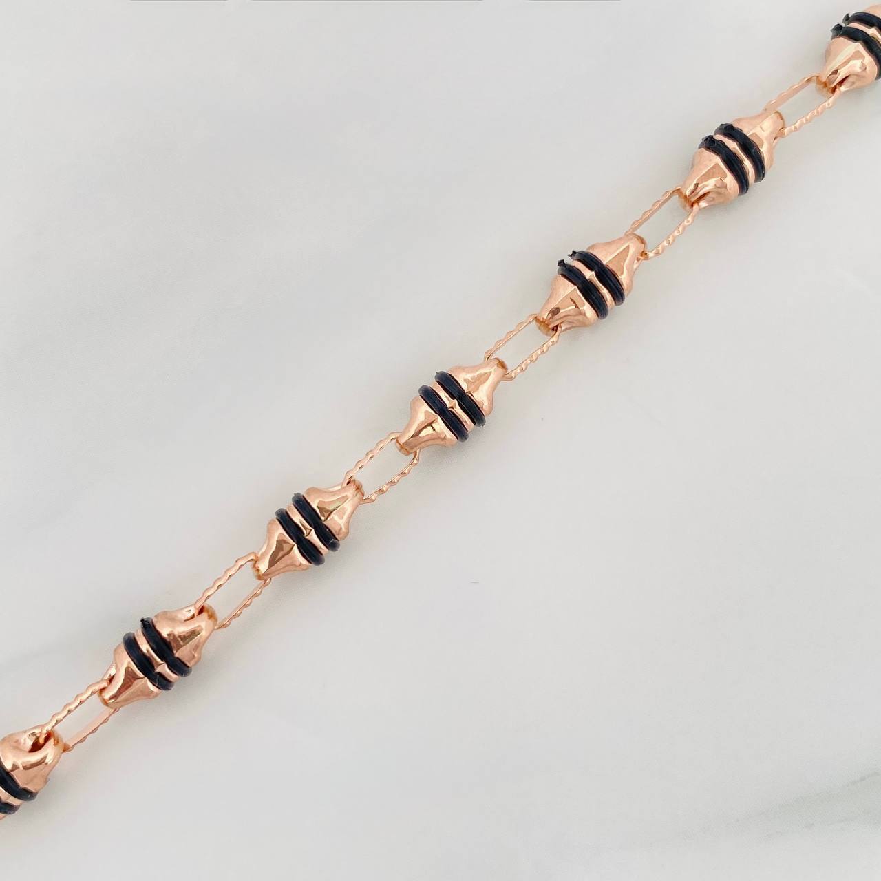 Rustic Barrel Bracelet 4.8g / 8 in / 4.46mm Rose Gold 18K