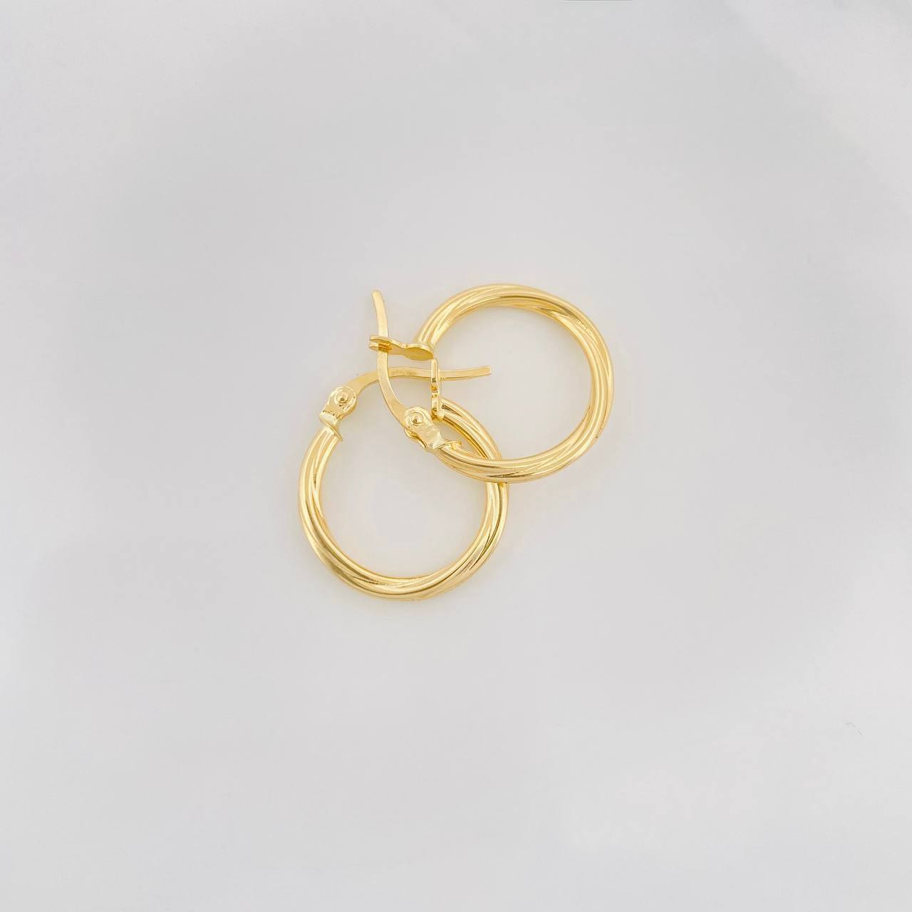 Candongas Mary 1.1g / 3/4 in Oro Amarillo 18K